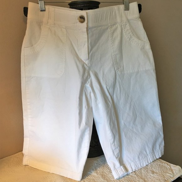 COUNTERPARTS Slimming Sensations Bermuda Shorts  8 - Picture 2 of 10